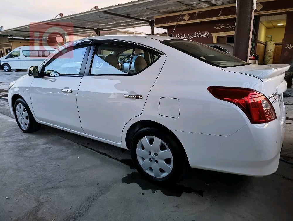 Nissan Sunny